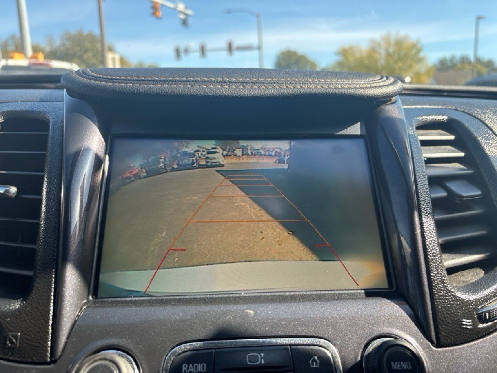 2016 Chevrolet Impala Image 17