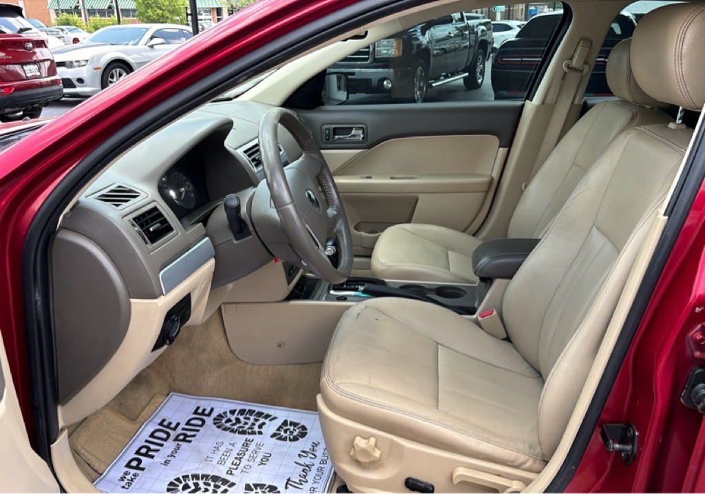 2008 Mercury Milan Image 9