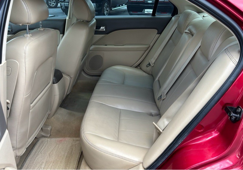 2008 Mercury Milan Image 18