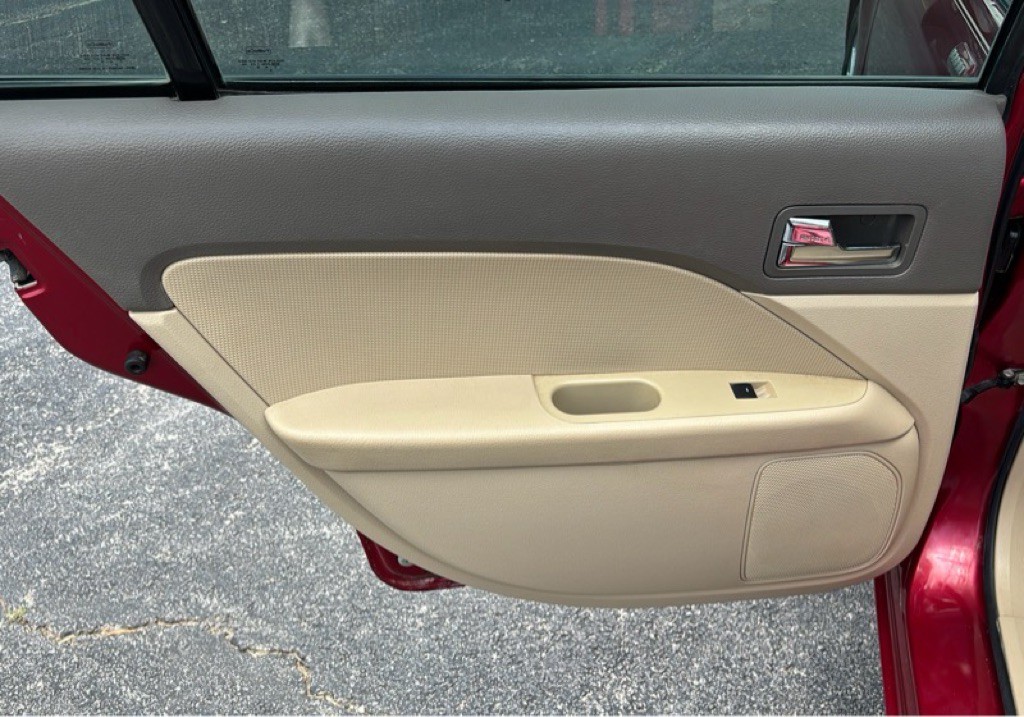 2008 Mercury Milan Image 19