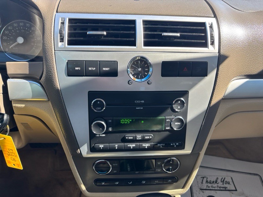 2008 Mercury Milan Image 37