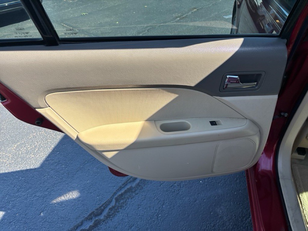 2008 Mercury Milan Image 41