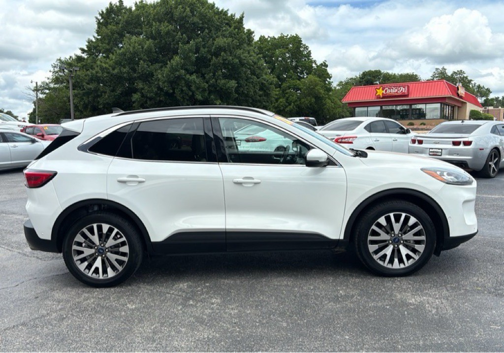 2020 Ford Escape Image 6