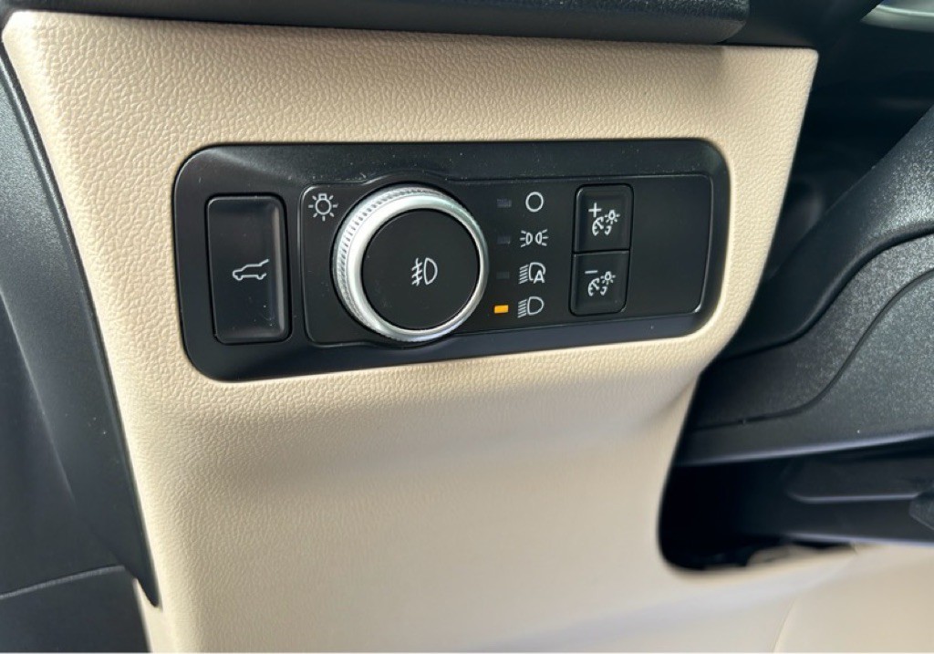 2020 Ford Escape Image 11