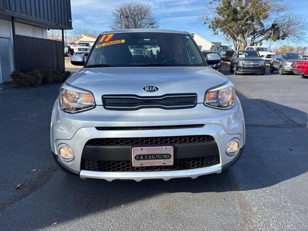 2017 Kia Soul Image 8