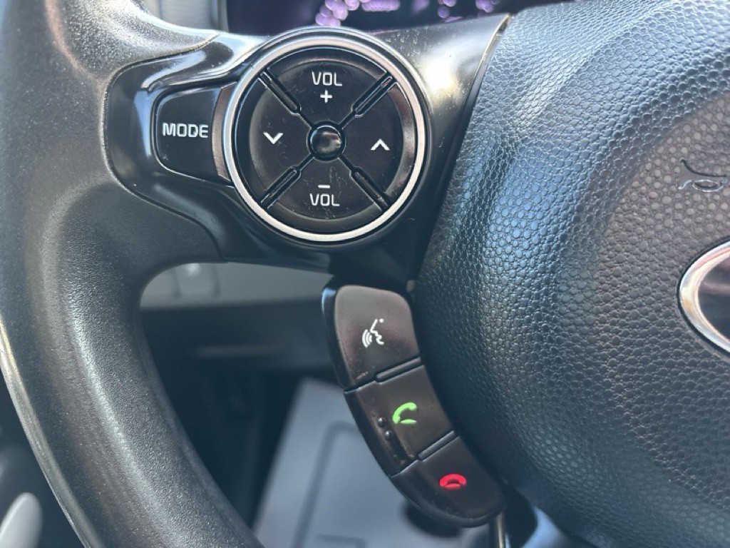 2017 Kia Soul Image 12