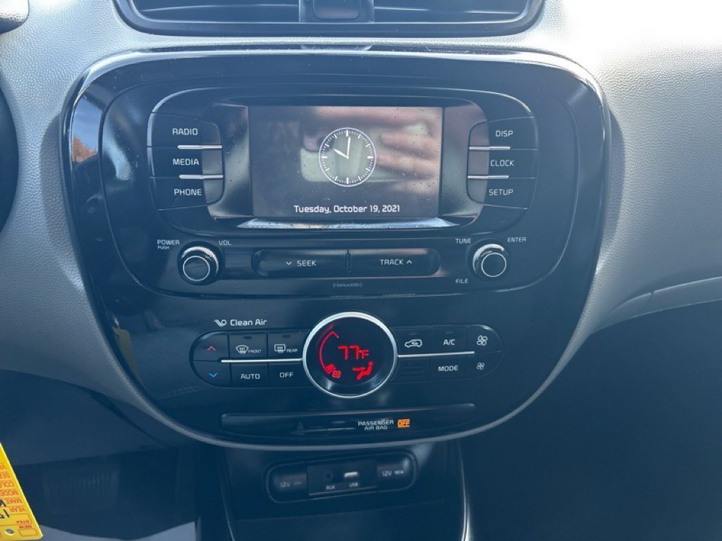 2017 Kia Soul Image 14