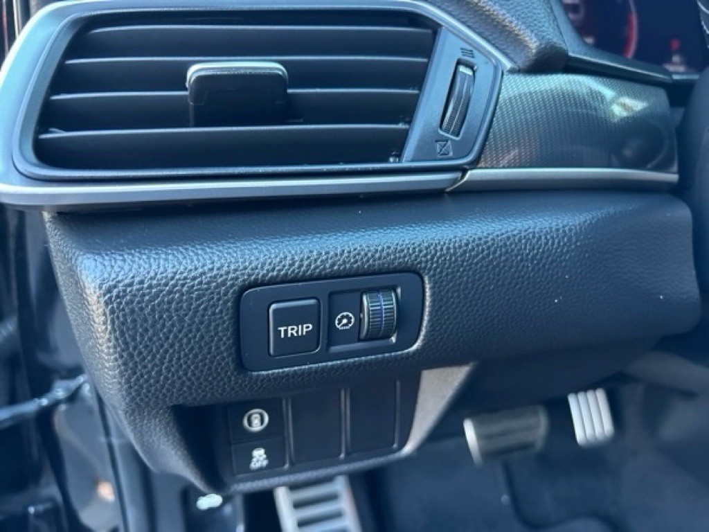 2020 Honda Accord Image 11