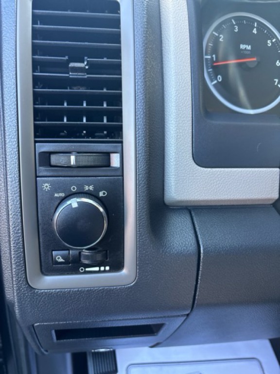 2010 Dodge Ram 1500 Image 10