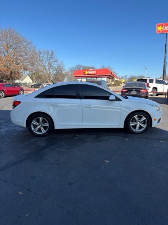 2013 Chevrolet Cruze Image 6