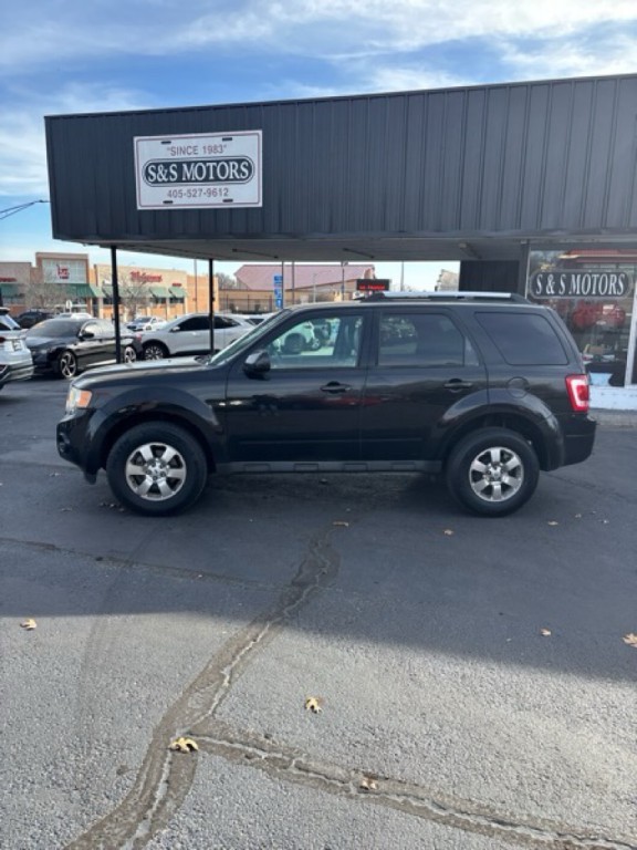2011 Ford Escape Image 2