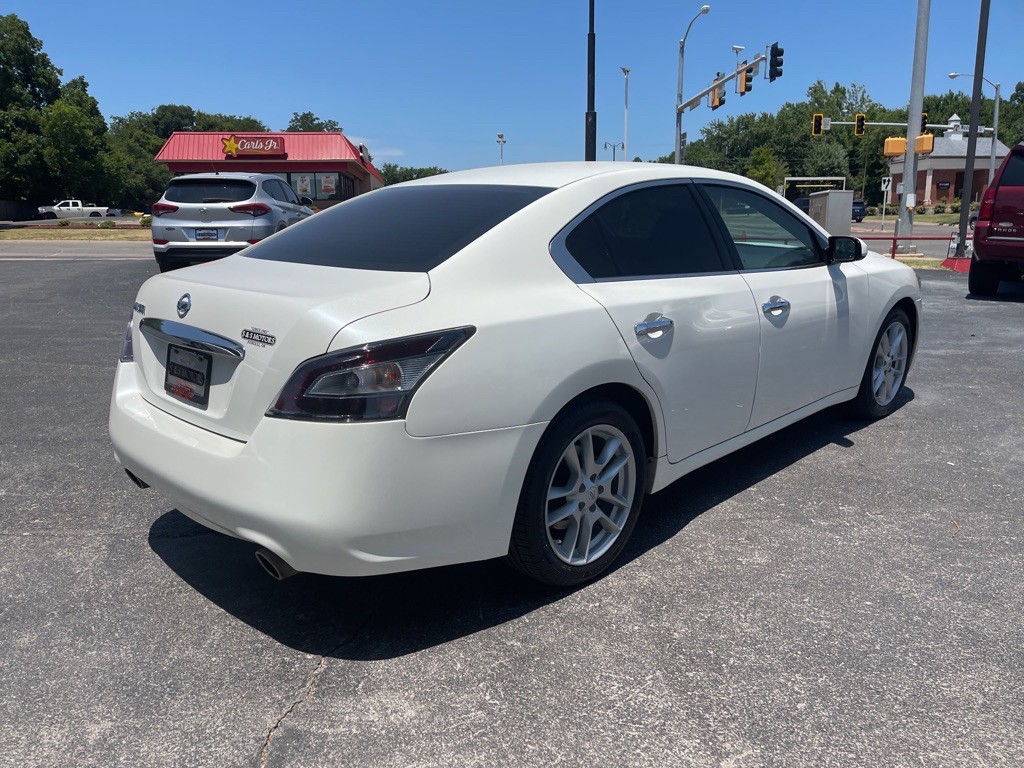 2014 Nissan Maxima Image 5