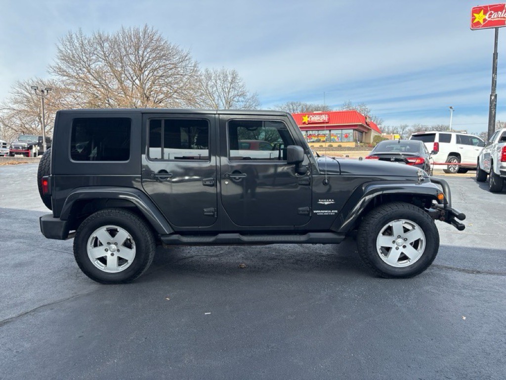 2010 Jeep Wrangler Unlimited Image 6