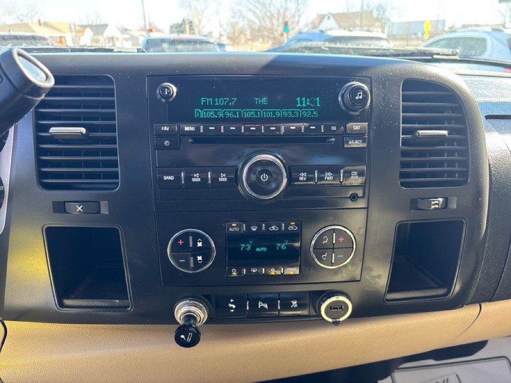 2011 GMC Sierra Image 14