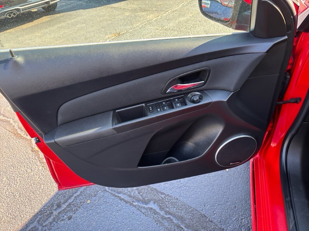 2015 Chevrolet Cruze Image 18