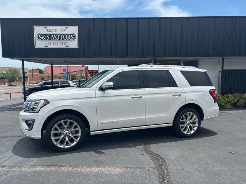 2019 Ford Expedition Image 1