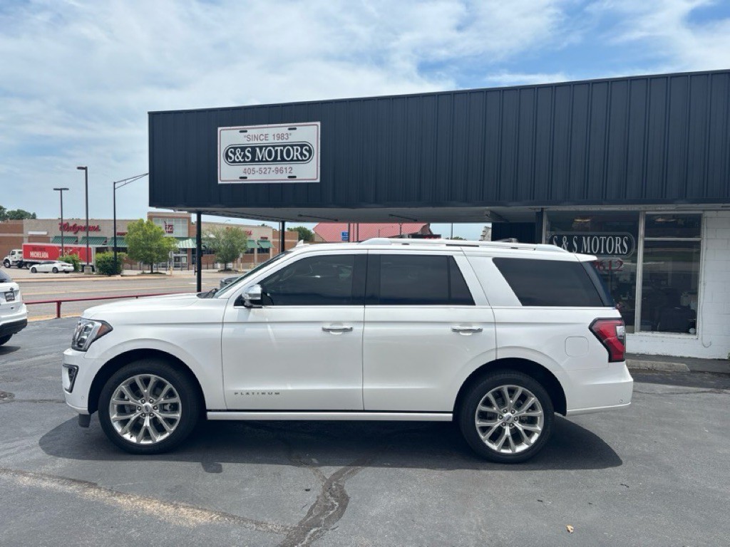 2019 Ford Expedition Image 2