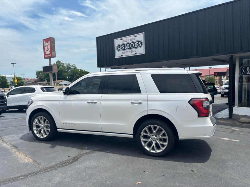 2019 Ford Expedition Image 3