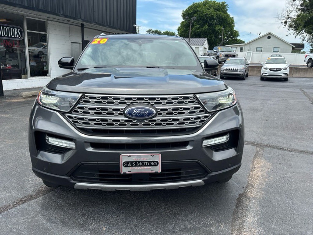 2020 Ford Explorer Image 8