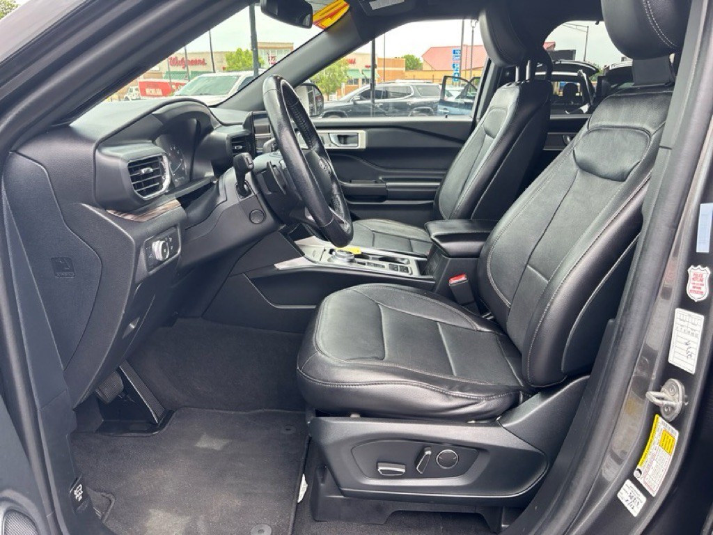 2020 Ford Explorer Image 9