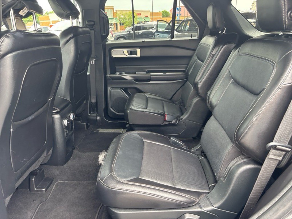 2020 Ford Explorer Image 18
