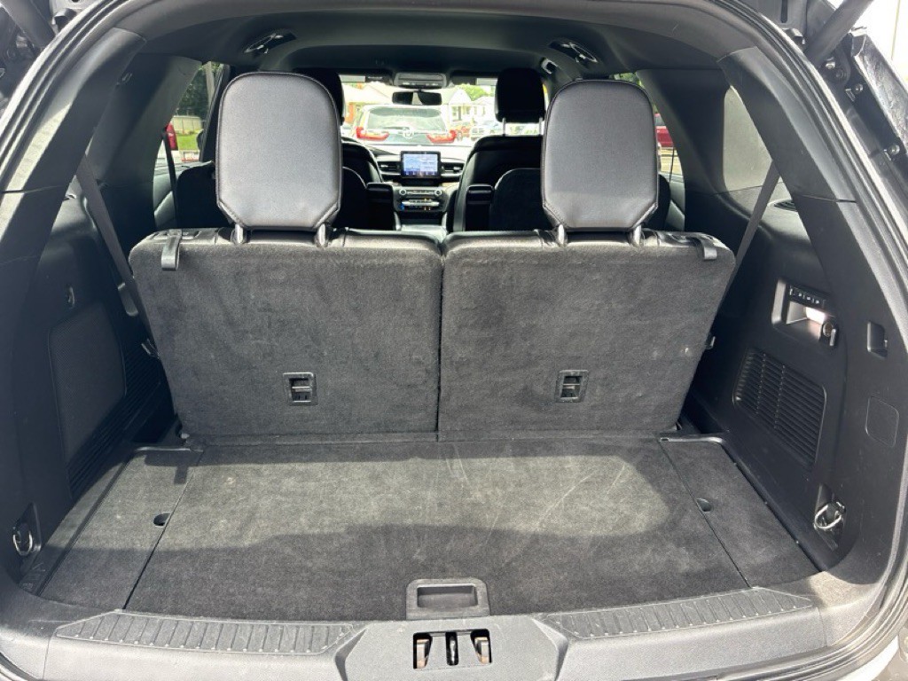 2020 Ford Explorer Image 20