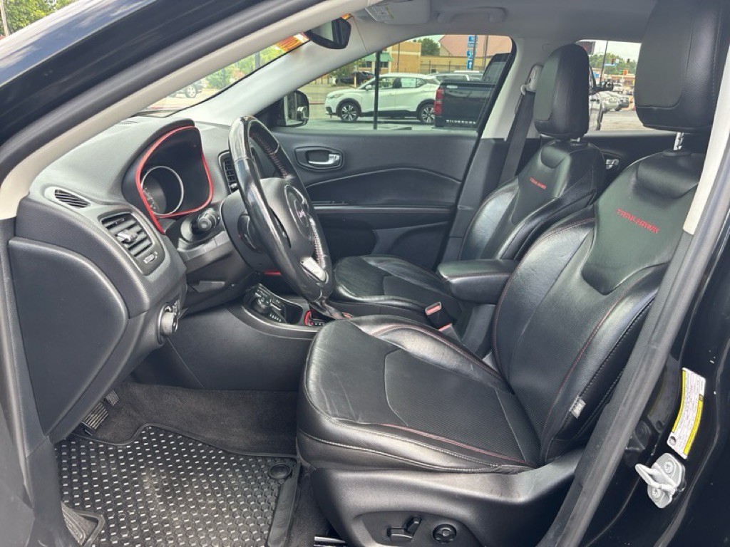 2018 Jeep Compass Image 8