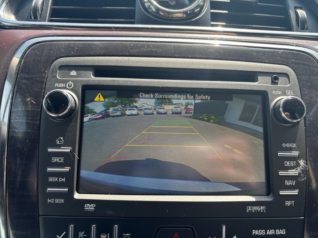 2016 Buick Enclave Image 17