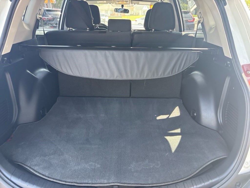 2015 Toyota Rav4 Image 19