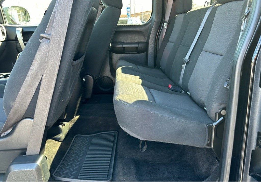 2011 Chevrolet Silverado 1500 Image 15