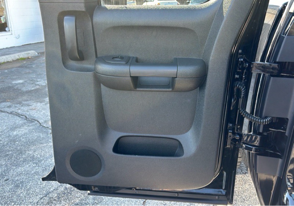 2011 Chevrolet Silverado 1500 Image 20