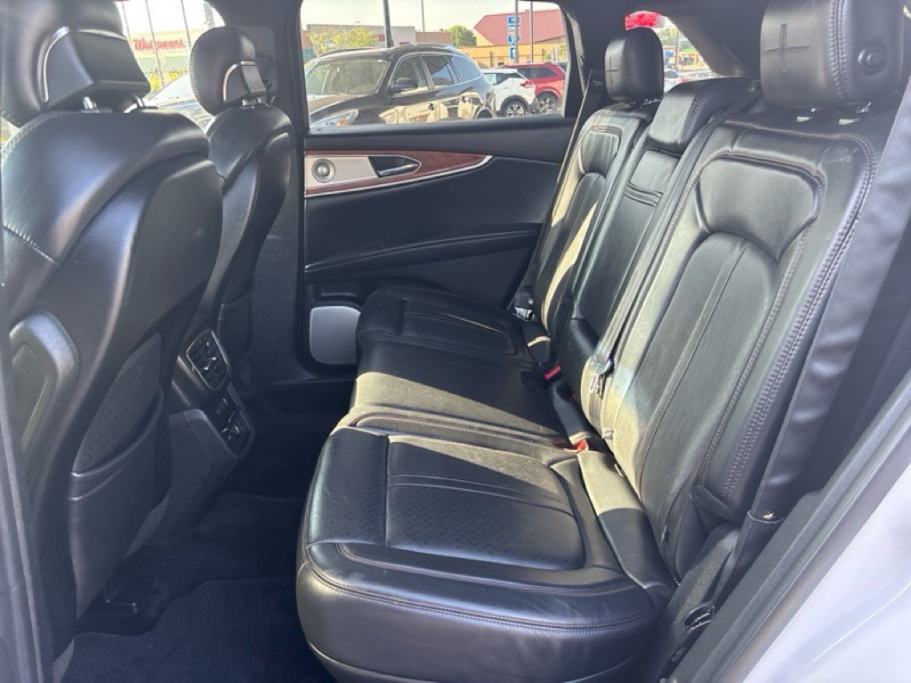 2017 Lincoln MKX Image 20