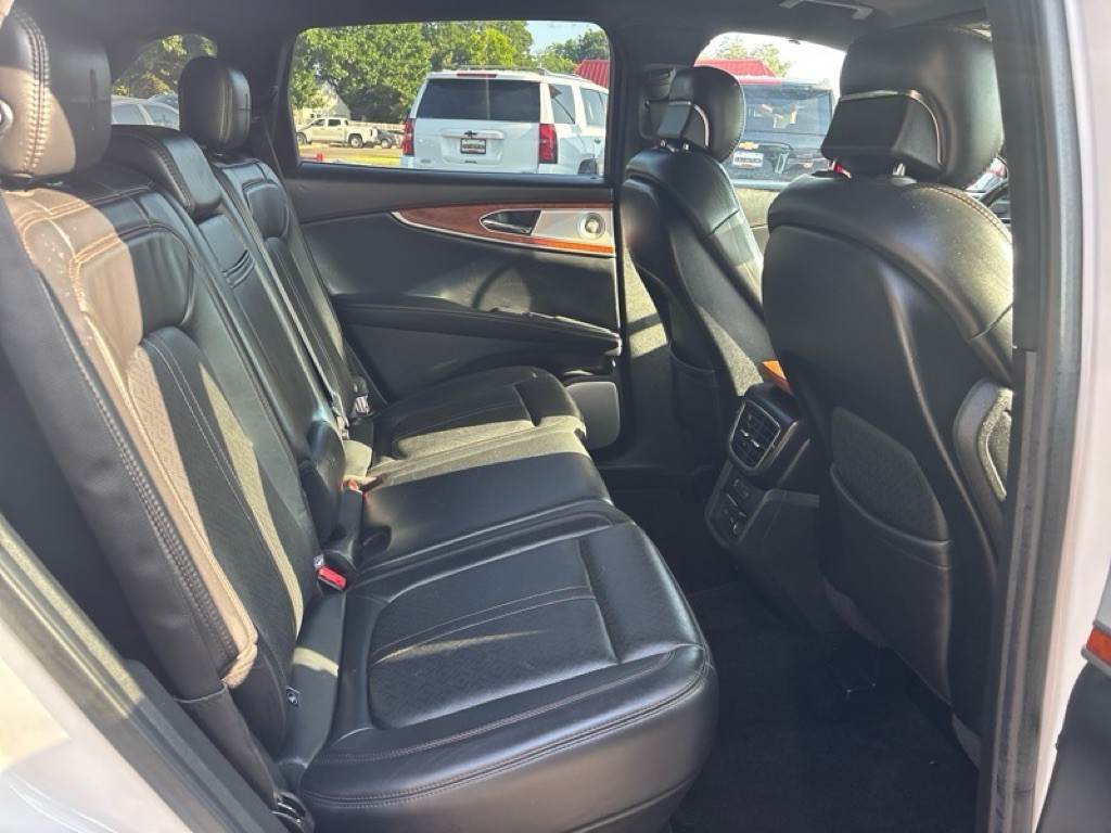 2017 Lincoln MKX Image 23