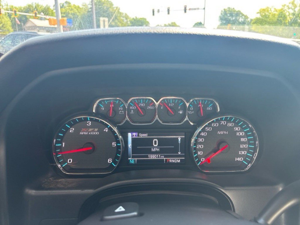 2015 Chevrolet Silverado 1500 Image 12