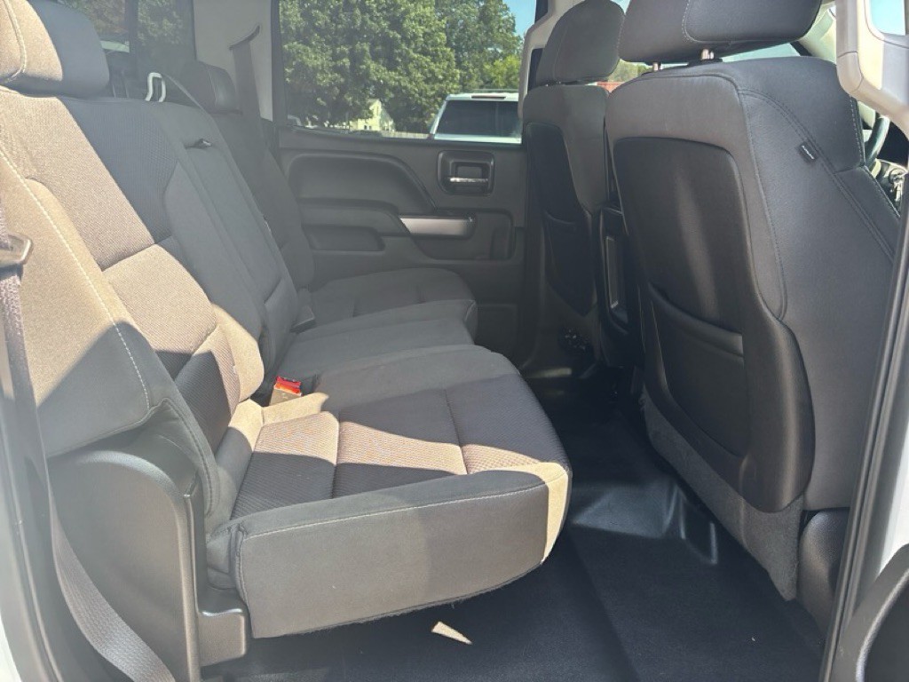 2015 Chevrolet Silverado 1500 Image 19