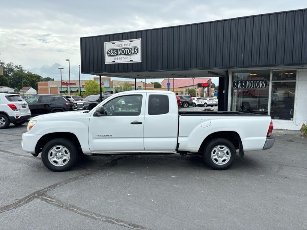 2006 Toyota Tacoma Image 2