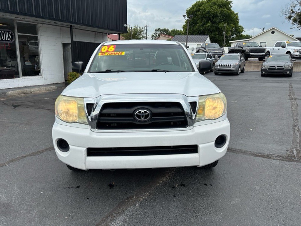 2006 Toyota Tacoma Image 8