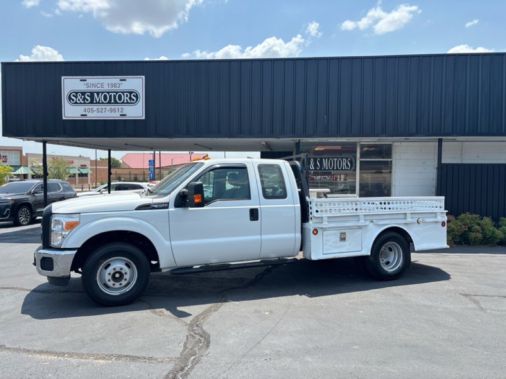 2012 Ford F-350 Image 1