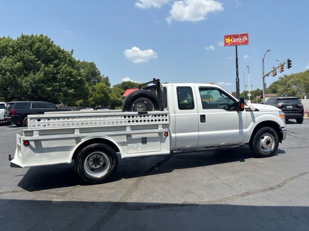 2012 Ford F-350 Image 5