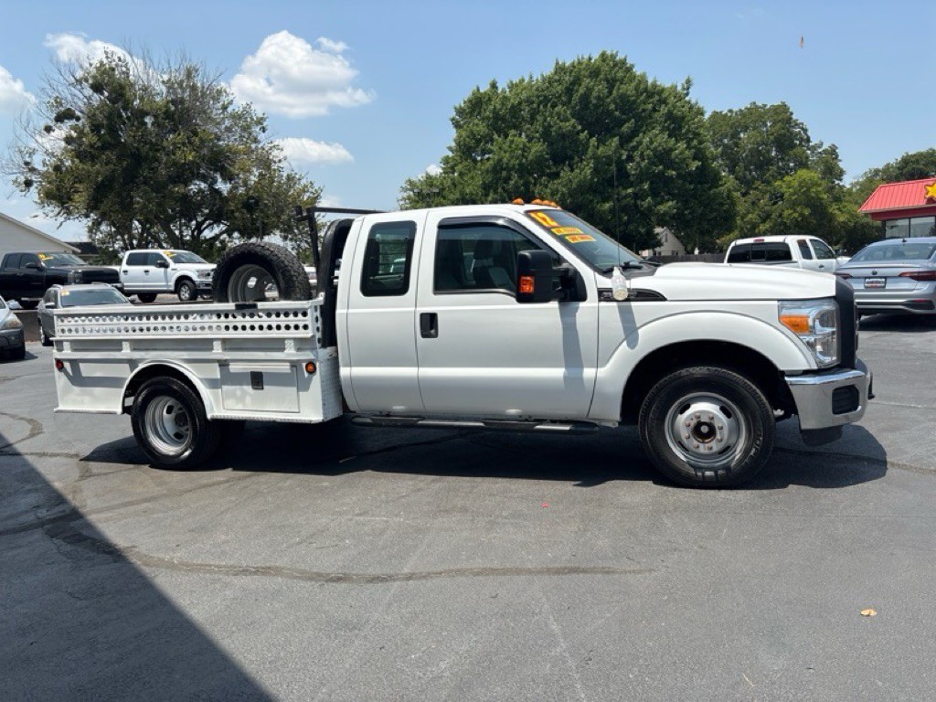 2012 Ford F-350 Image 7