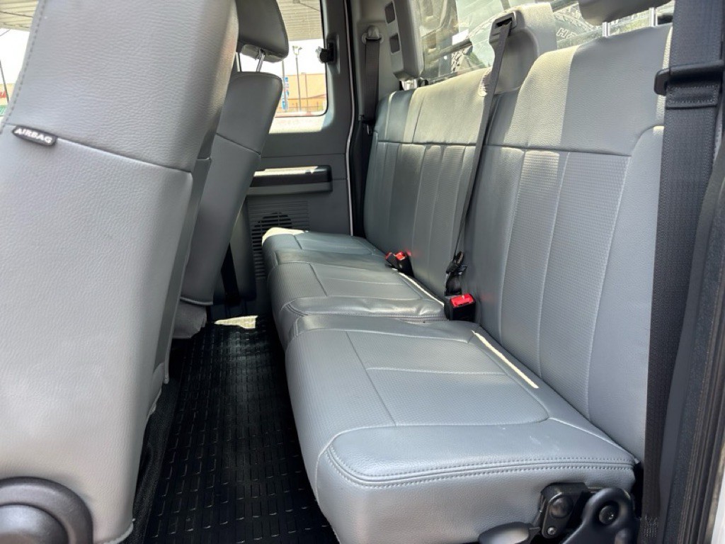 2012 Ford F-350 Image 16