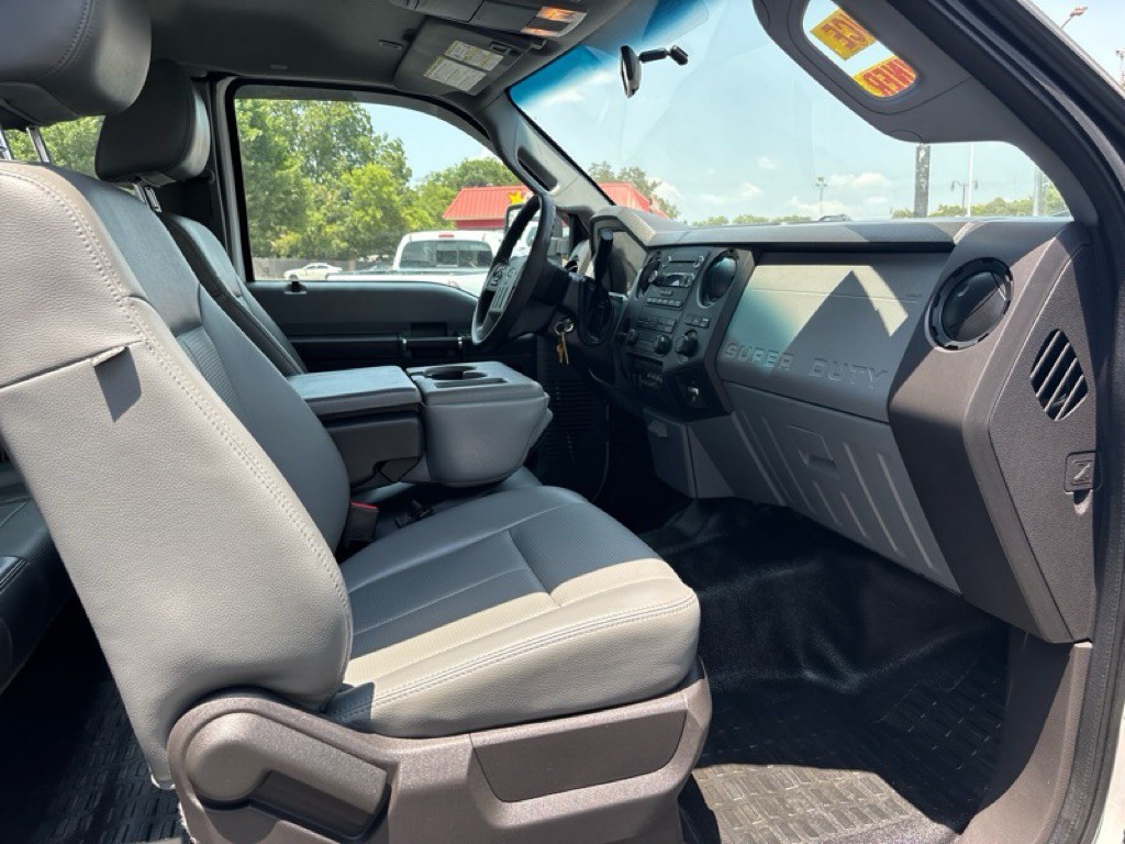 2012 Ford F-350 Image 20