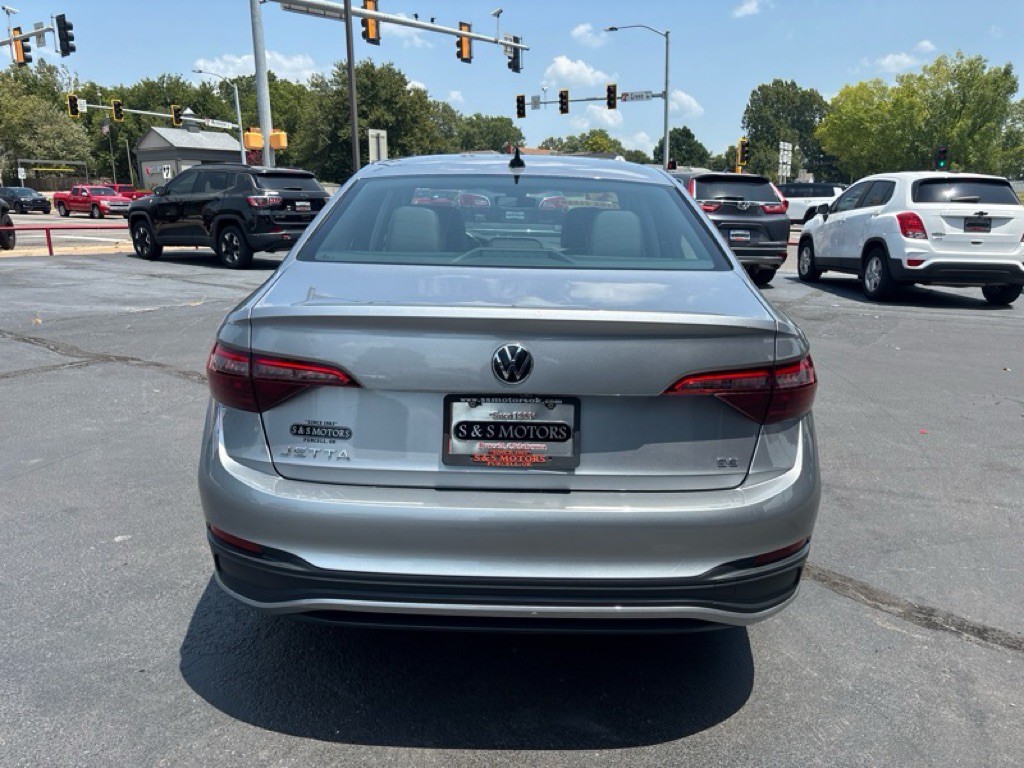 2024 Volkswagen Jetta Image 4