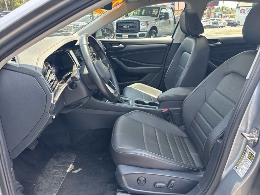 2024 Volkswagen Jetta Image 9