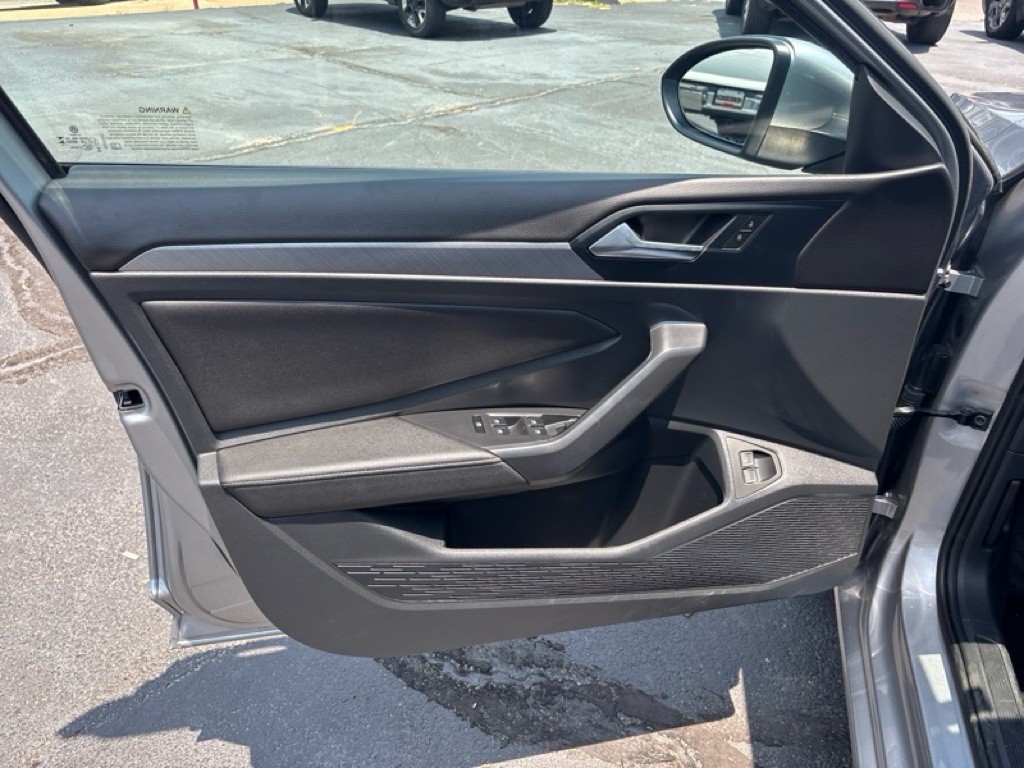 2024 Volkswagen Jetta Image 18