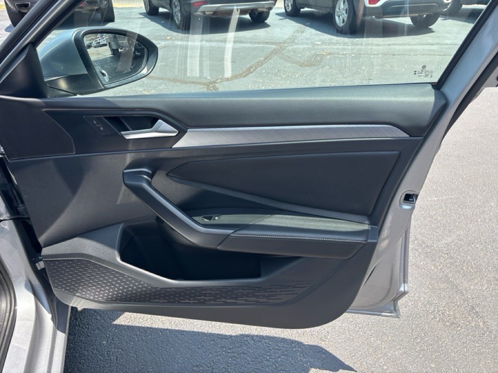 2024 Volkswagen Jetta Image 24