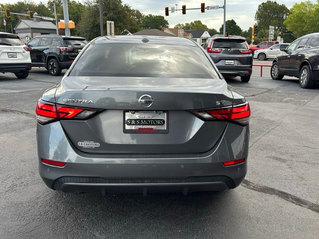 2022 Nissan Sentra Image 4