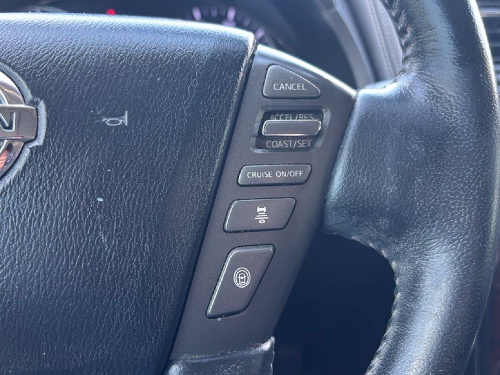2018 Nissan Armada Image 14