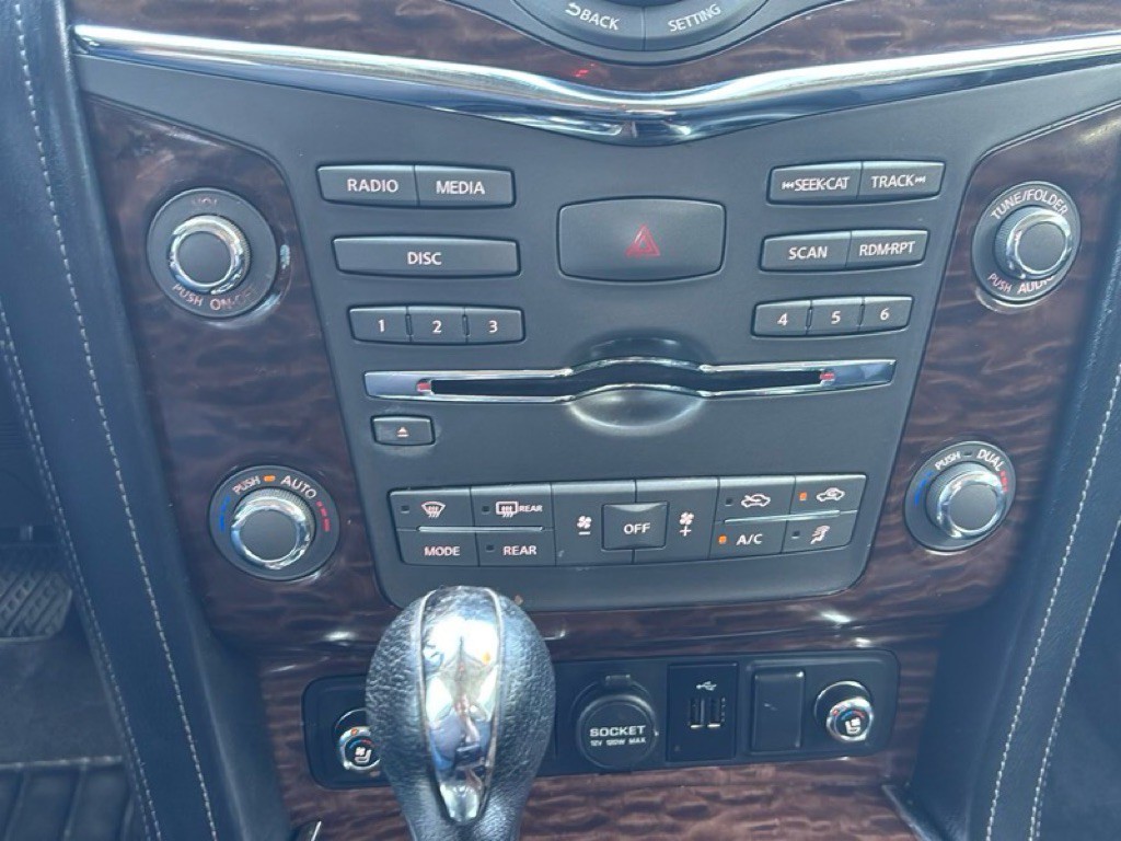 2018 Nissan Armada Image 16