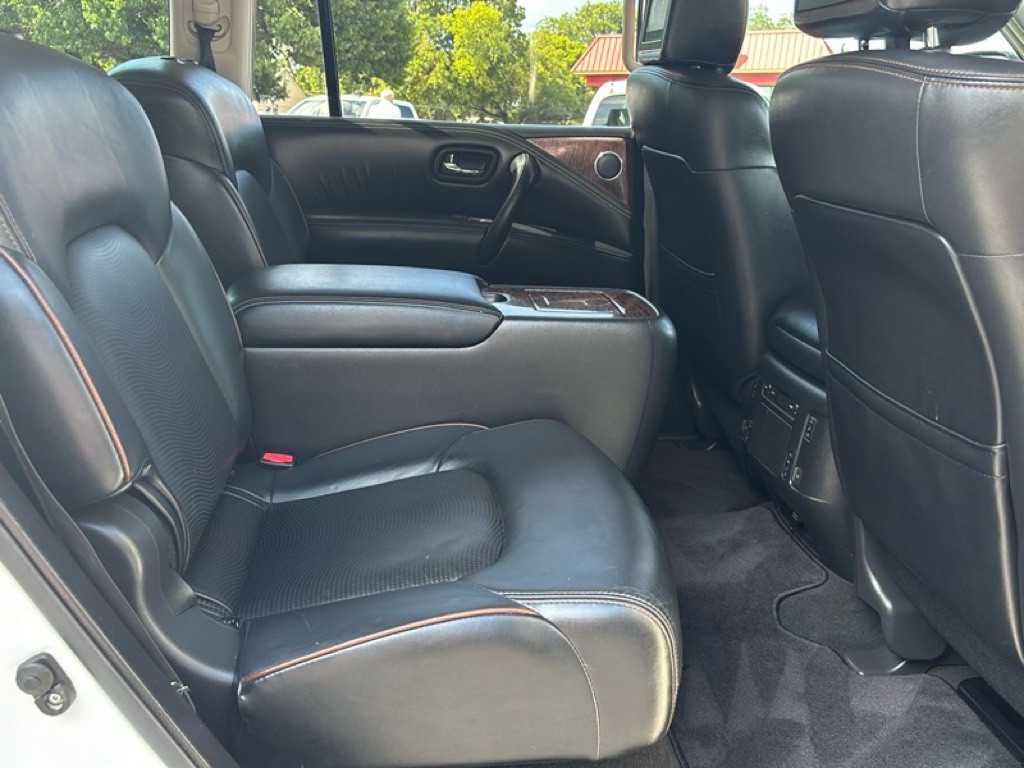 2018 Nissan Armada Image 23